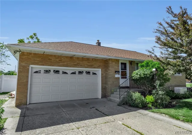 1st image of 61 Alden Ave, Buffalo, NY 14216 | MLS# B1685941