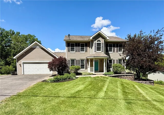Homes for sale in Arcadia, NY | 4 Patterson Rd, Arcadia, NY 14513 | MLS# R1689060