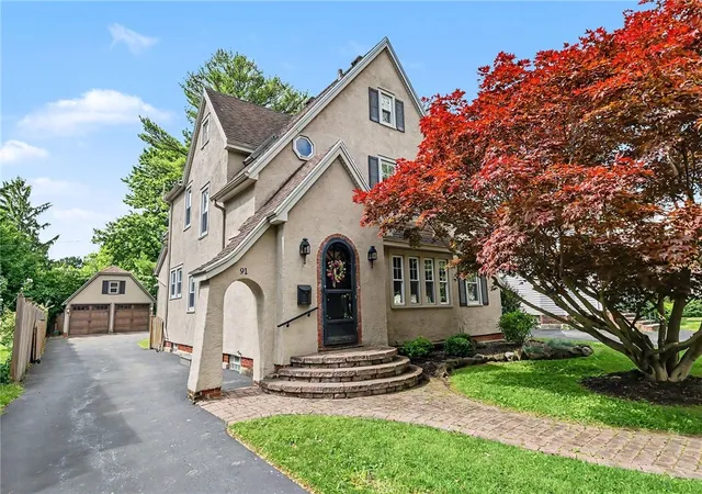 Homes for sale in Brighton, NY | 91 Warrington Dr, Brighton, NY 14618 | MLS# R1688808