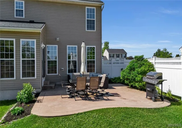 3rd image of 6505 Harvest Ridge, Lockport, NY 14094 | MLS# B1689271