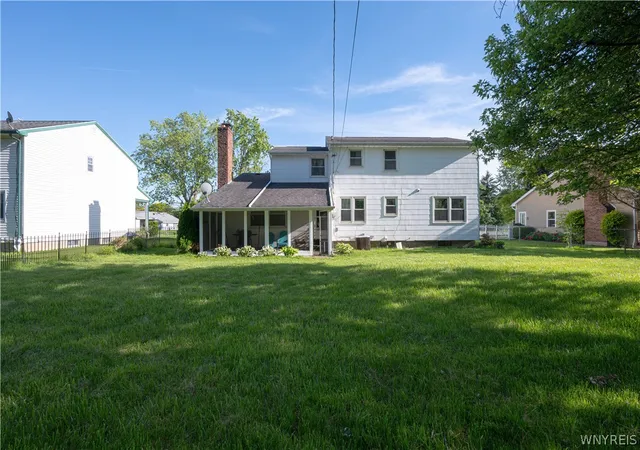 Homes for sale in Amherst, NY | 1042 Maple Rd, Amherst, NY 14221 | MLS# B1684576