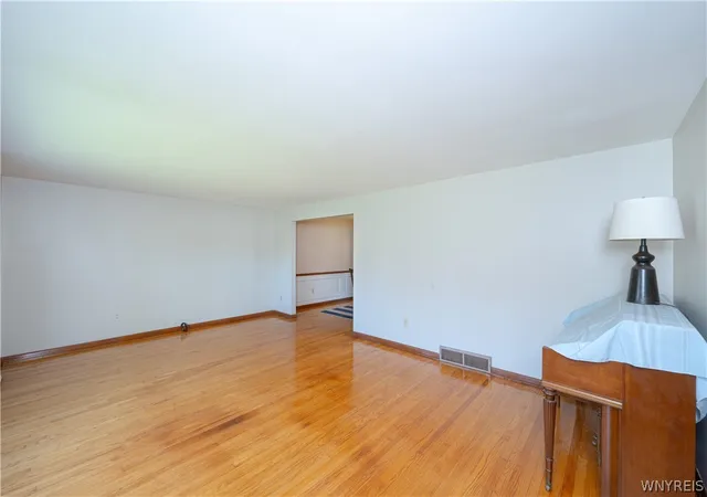 Homes for sale in Amherst, NY | 1042 Maple Rd, Amherst, NY 14221 | MLS# B1684576