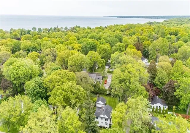 2nd image of 48 Rock Beach Rd, Irondequoit, NY 14617 | MLS# R1689297