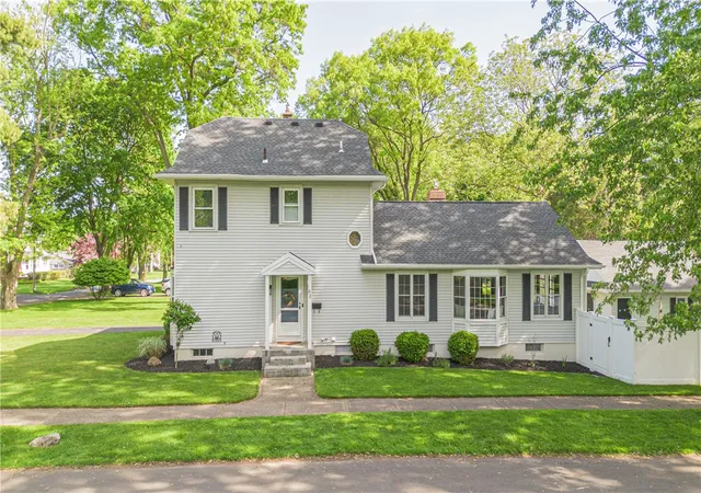 40th image of 48 Rock Beach Rd, Irondequoit, NY 14617 | MLS# R1689297