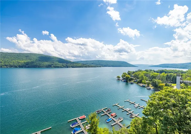 2nd image of 52 Cliffside Dr, Canandaigua, NY 14424 | MLS# R1688654