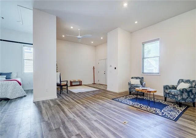 5th image of 210 Elm Dr, Rochester, NY 14609 | MLS# R1689100