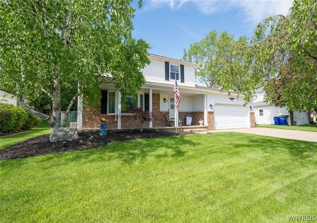 3rd image of 96 Tobey Hill Dr, Buffalo, NY 14224 | MLS# B1689339