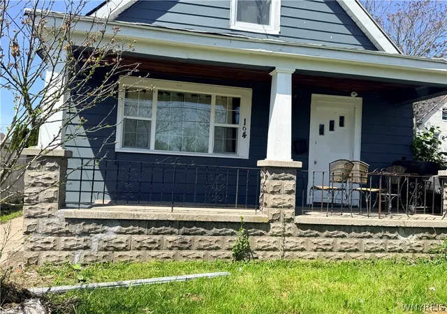 Photo 3 of Single family home for sale at 164 Rother Ave, Buffalo, NY 14212 | MLS# B1682490 | Listing updated on 2026-07-15