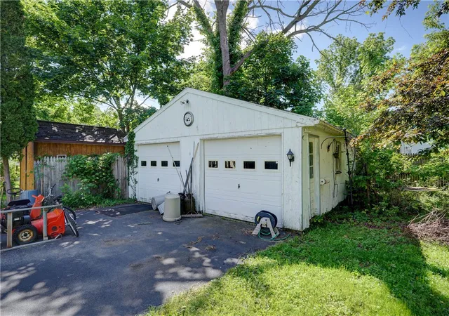 30th image of 127 Erie St, Sweden, NY 14420 | MLS# R1688662
