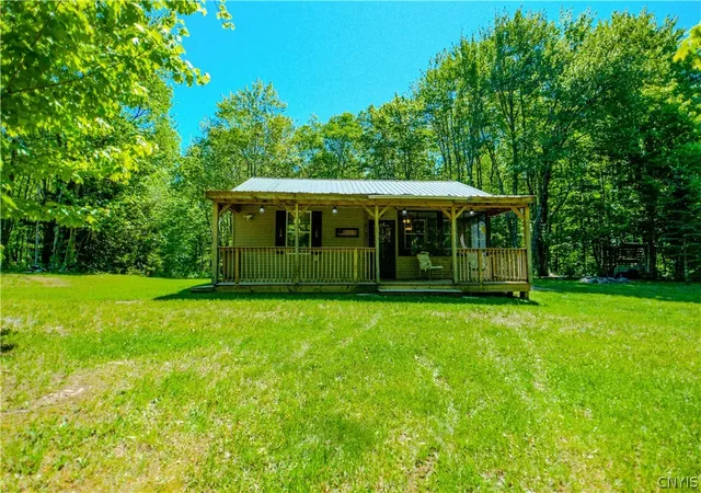 Homes for sale in Redfield, NY | 404 Old State Rd, Redfield, NY 13437 | MLS# S1689420