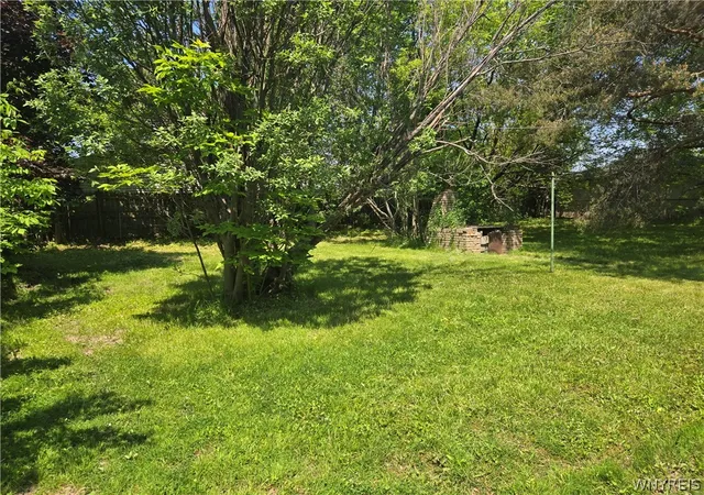 Homes for sale in Cheektowaga, NY | 60 Rosewood Ter, Cheektowaga, NY 14225 | MLS# B1689400