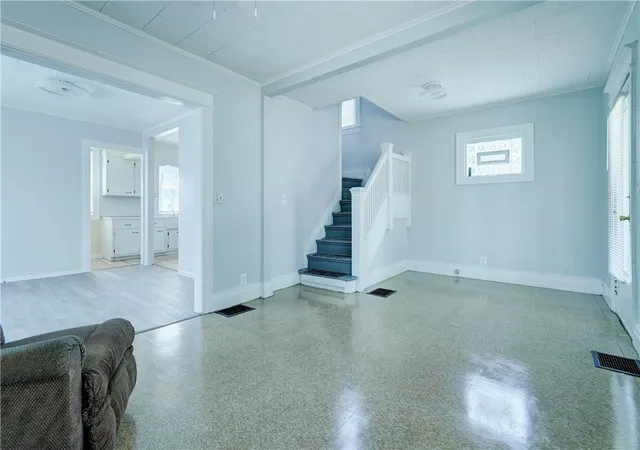 Photo 3 of Sale Pending at 121 Masseth St, Rochester, NY 14606 | MLS# R1688780 | Listing updated on 2026-06-18