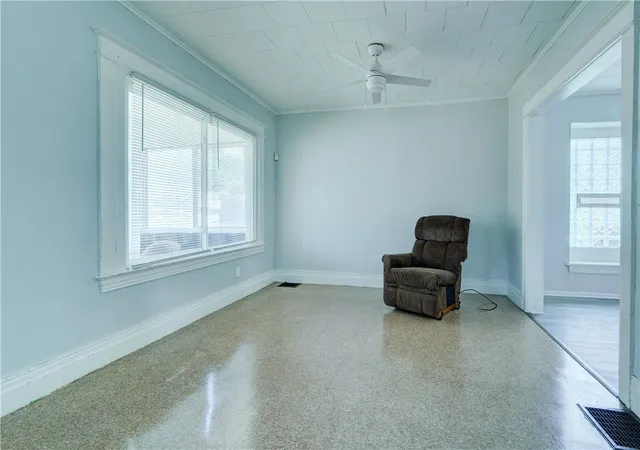 Photo 4 of Sale Pending at 121 Masseth St, Rochester, NY 14606 | MLS# R1688780 | Listing updated on 2026-06-18