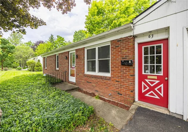 2nd image of 63 Monroe St, Honeoye Falls, NY 14472 | MLS# R1689522