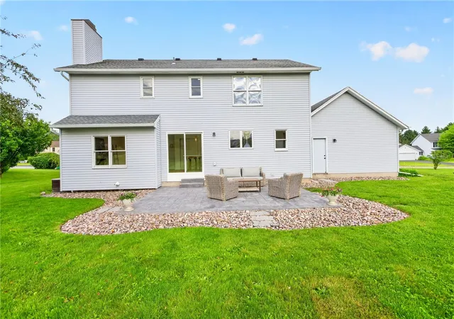 Homes for sale in Penfield, NY | 32 Hawkes, Penfield, NY 14580 | MLS# R1689112