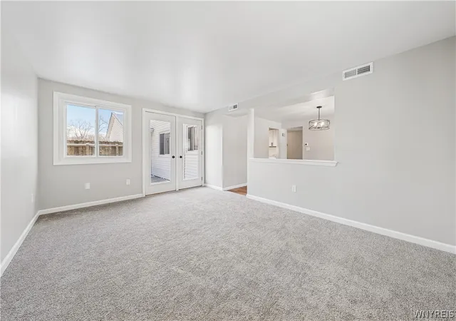 Photo 2 of Sale Pending at 32 Pebble Crk Dr, Buffalo, NY 14227 | MLS# B1689080 | Listing updated on 2026-07-06