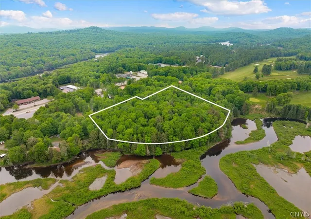 1st image of 287 Pine St, Old Forge, NY 13420 | MLS# S1689097