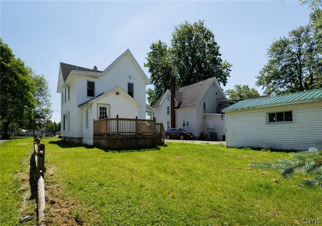 Homes for sale in Watertown City, NY | 637 Thompson St, Watertown City, NY 13601 | MLS# S1689050