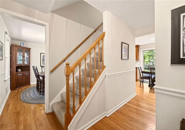 3rd image of 1111 Everwild Vw, Webster, NY 14580 | MLS# R1689358