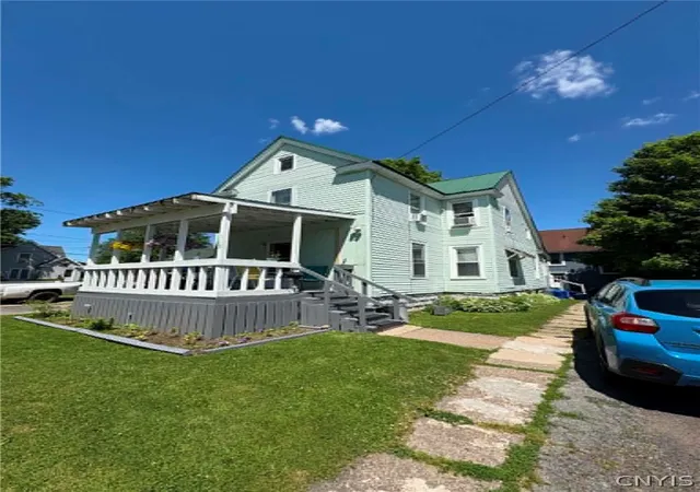 Photo 2 of Sale Pending at 113 West 4th St N, Fulton, NY 13069 | MLS# S1689567 | Listing updated on 2026-07-27