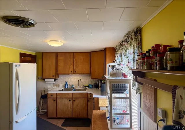 Homes for sale in Westmoreland, NY | 5230 State Route 233, Westmoreland, NY 13490 | MLS# S1689293