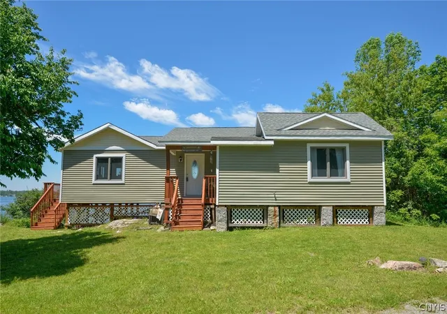 Homes for sale in Alexandria, NY | 48435 Goose Bay Rd, Alexandria, NY 13679 | MLS# S1688239