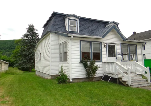 Homes for sale in Elmira City, NY | 1318 Pratt St, Elmira City, NY 14901 | MLS# R1688551