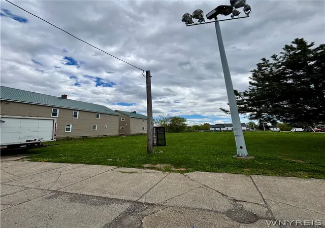 Photo 2 of Land for sale at 367 Peckham St, Buffalo, NY 14206 | MLS# B1689550 | Listing updated on 2026-07-30