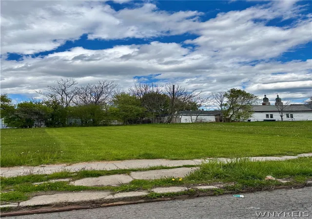 Land for sale at 746 William St, Buffalo, NY 14206 | MLS# B1689547
