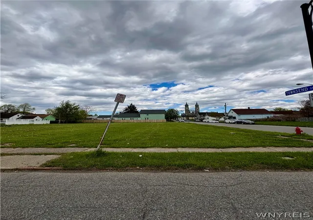 Photo 3 of Land for sale at 814 William St, Buffalo, NY 14206 | MLS# B1689546 | Listing updated on 2026-07-30