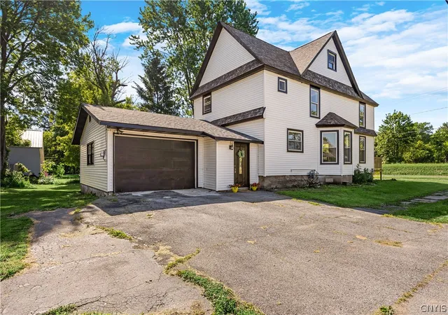 4th image of 300 E North Canal St, Canastota, NY 13032 | MLS# S1689761