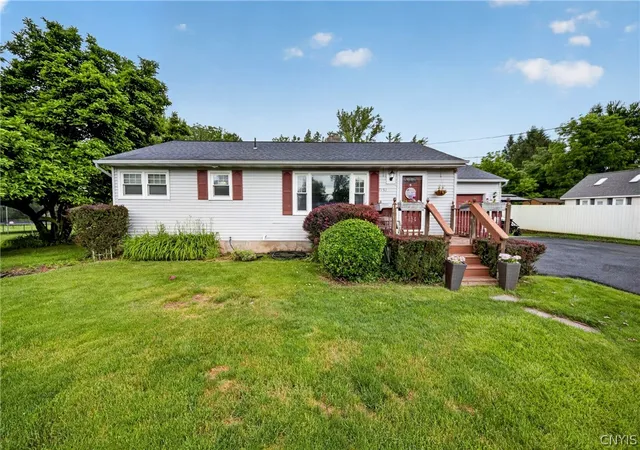 Photo 3 of Sale Pending at 7151 Collamer Rd, East Syracuse, NY 13057 | MLS# S1689070 | Listing updated on 2026-07-20