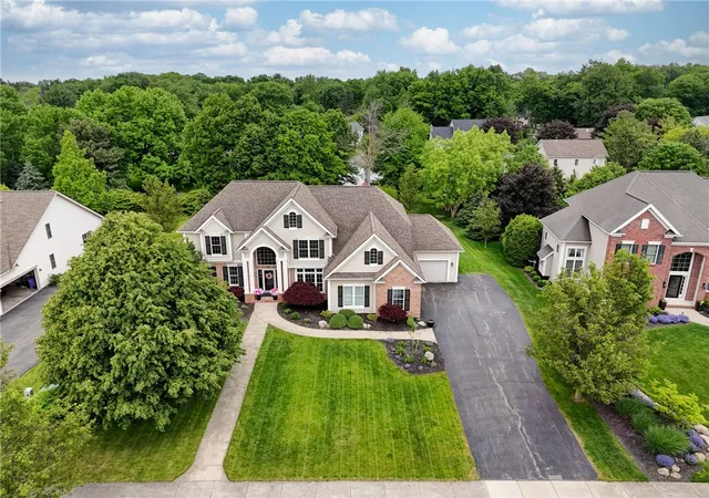 2nd image of 32 Watersong Trail, Webster, NY 14580 | MLS# R1686115