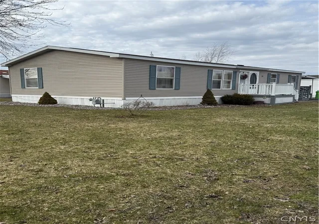 2nd image of 33 Norma Dr, Clinton, NY 13323 | MLS# S1689568