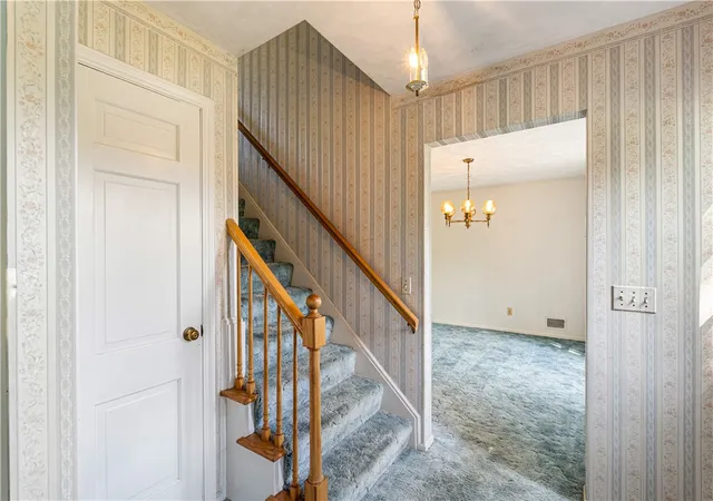 4th image of 2408 Rush Mendon Rd, Honeoye Falls, NY 14472 | MLS# R1689820