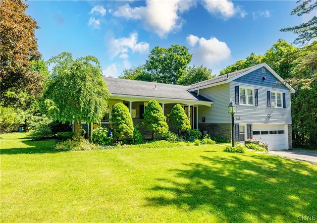 2nd image of 4 Crescent St, German Flatts, NY 13357 | MLS# S1680556
