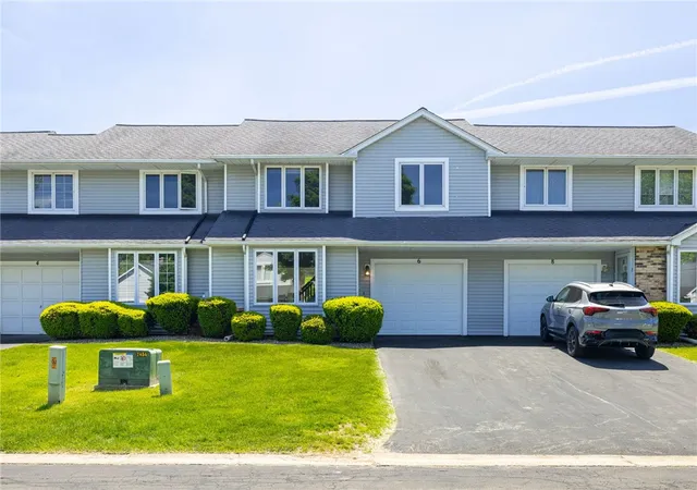 Homes for sale in Perinton, NY | 6 Chenin Run, Perinton, NY 14450 | MLS# R1689830