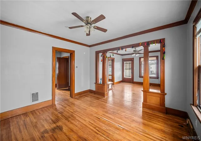Listing Photo 4 - Condo for sale in building located at 1445 Byrd Ave, Niagara Falls, NY 14303