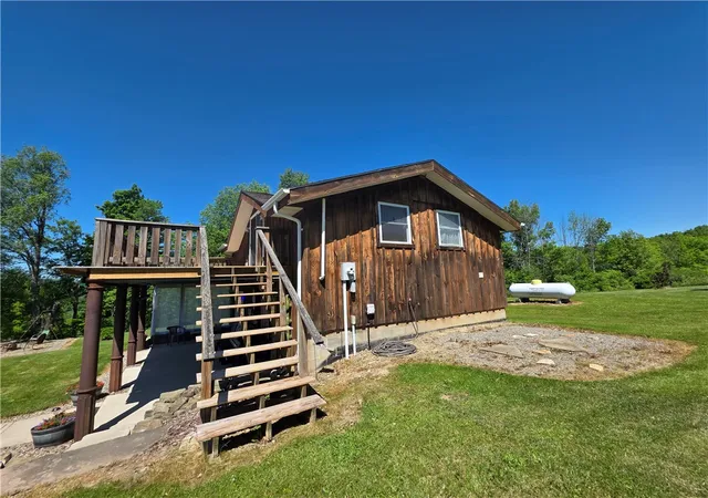 4th image of 1069 Bollen Rd #1066, Troupsburg, NY 14885 | MLS# R1688304