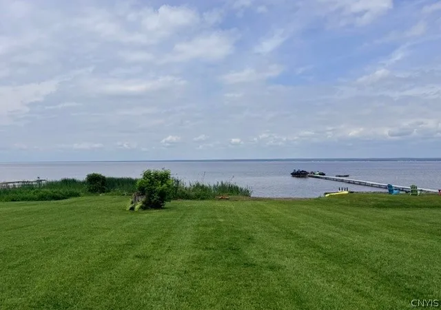 4th image of 3019 Colleens Way Way, Canastota, NY 13032 | MLS# S1689838