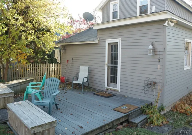 Homes for sale in Manlius, NY | 407 Walnut St, Manlius, NY 13066 | MLS# S1689526