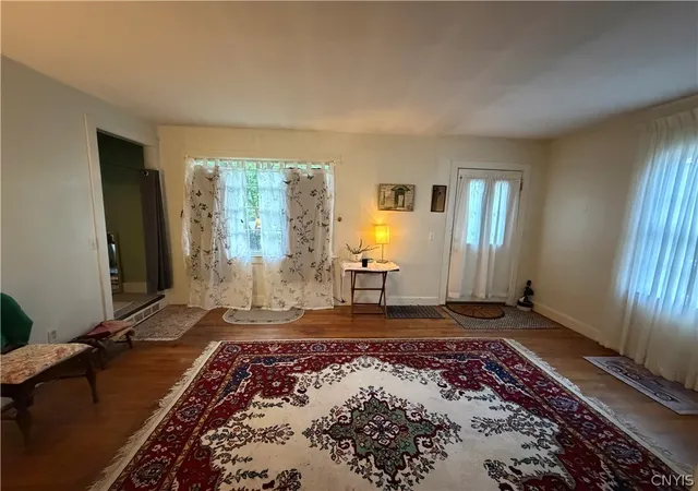 Homes for sale in Manlius, NY | 407 Walnut St, Manlius, NY 13066 | MLS# S1689526