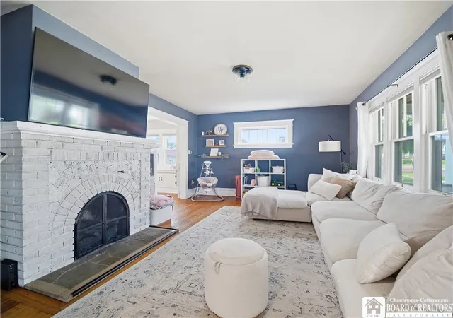 4th image of 124 Hotchkiss St, Jamestown, NY 14701 | MLS# R1689608