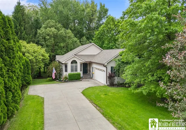 1st image of 315 Chestnut St, Pomfret, NY 14063 | MLS# R1687057