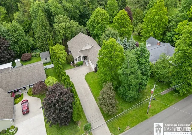 2nd image of 315 Chestnut St, Pomfret, NY 14063 | MLS# R1687057