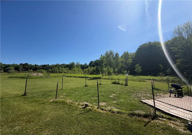 Homes for sale in Camden, NY | 11116 Vanburen Rd, Camden, NY 13483 | MLS# S1688649