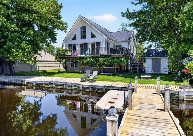 Homes for sale in Clay, NY | 3484 Horseshoe Island Rd, Clay, NY 13041 | MLS# S1689417