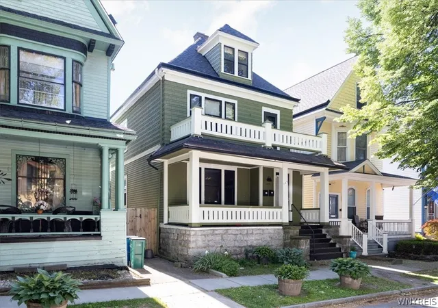 3rd image of 135 Park St, Buffalo, NY 14201 | MLS# B1689824