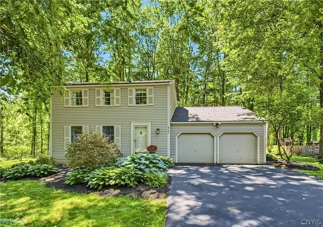 2nd image of 8750 Tallwood Rdg, Lysander, NY 13027 | MLS# S1689738