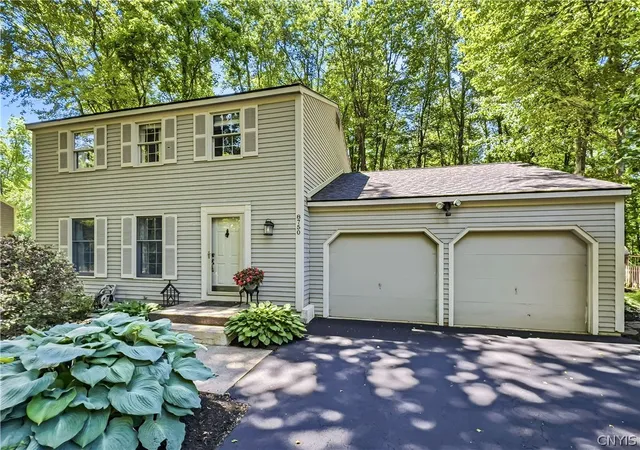 3rd image of 8750 Tallwood Rdg, Lysander, NY 13027 | MLS# S1689738